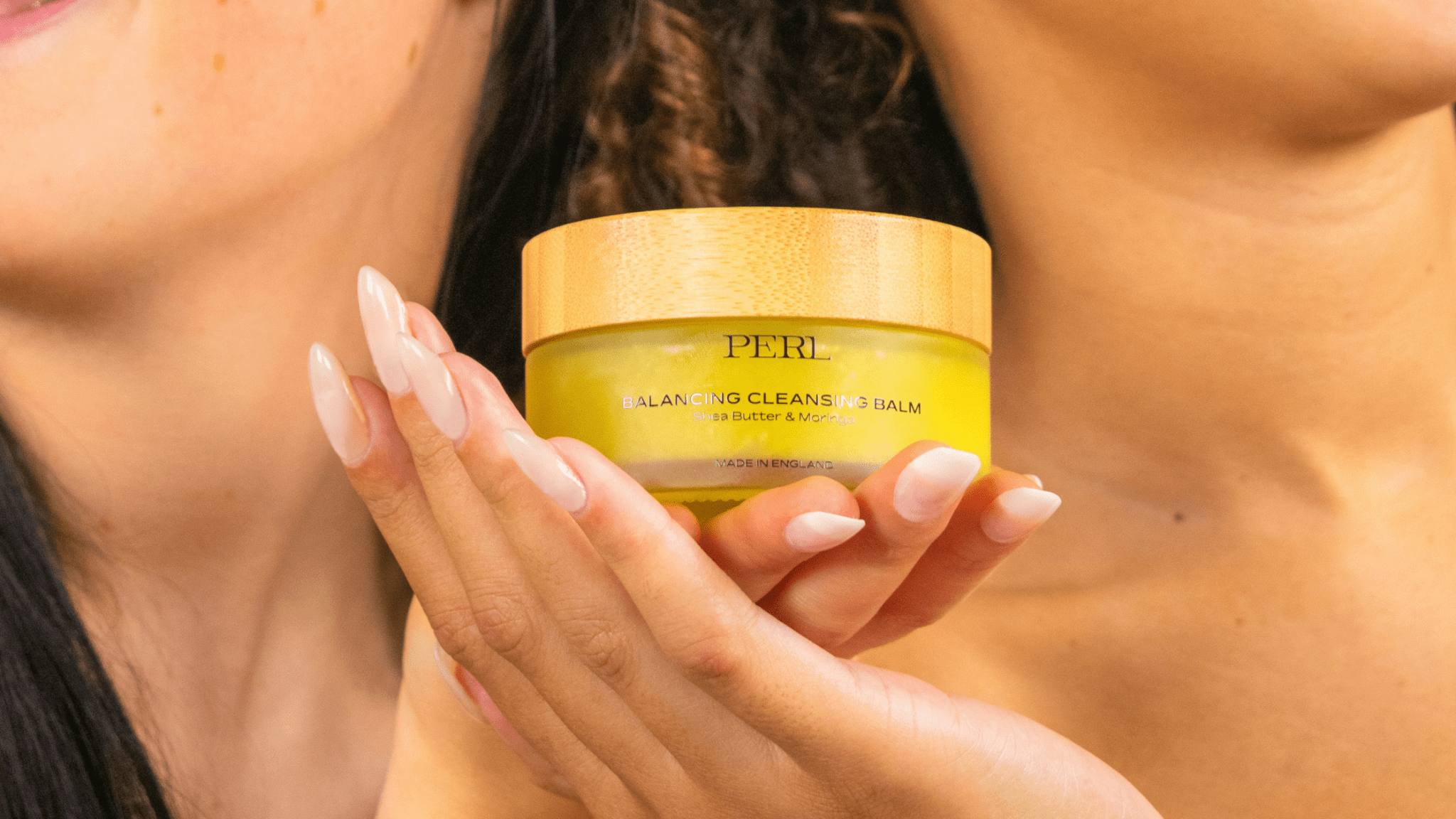 The Best Natural Cleansing Balm for a Deep, Nourishing Cleanse - ISOBEL PERL